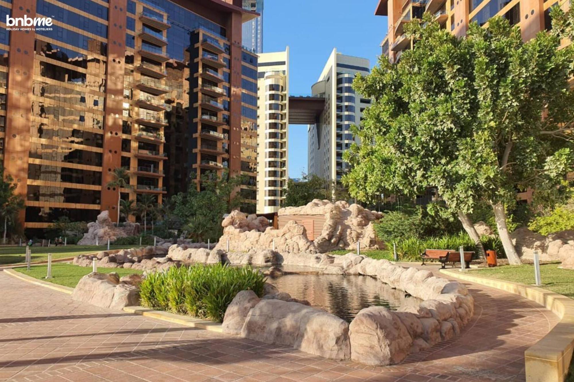 Bnbmehomes - Tiara Tanzanite Dubai Bagian luar foto